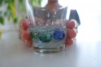 アロマで夏休みの工作を！保冷剤を使ったアロマ芳香剤作り