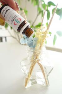 アロマの手作りリードディフューザー